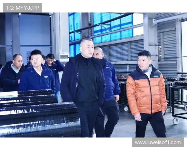 以体育为本致敬职业精神女性运动员的坚守与力量之声赛场担当时代